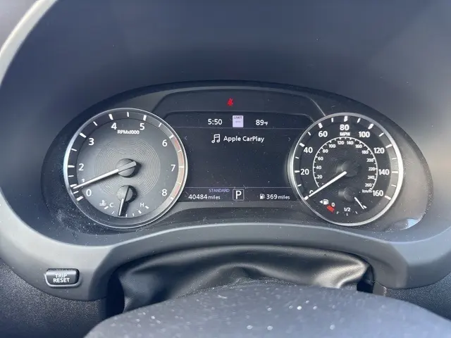 2021 Infiniti QX50 Essential photo 15