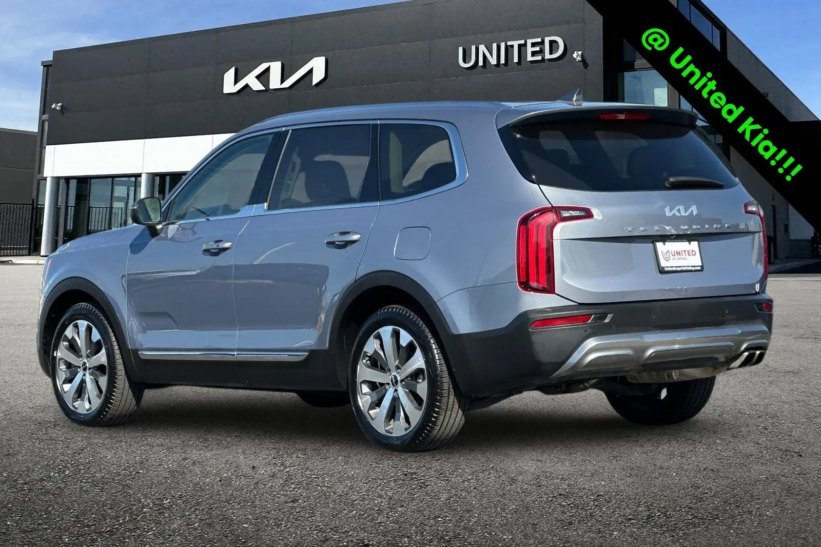 2022 Kia Telluride EX photo 4