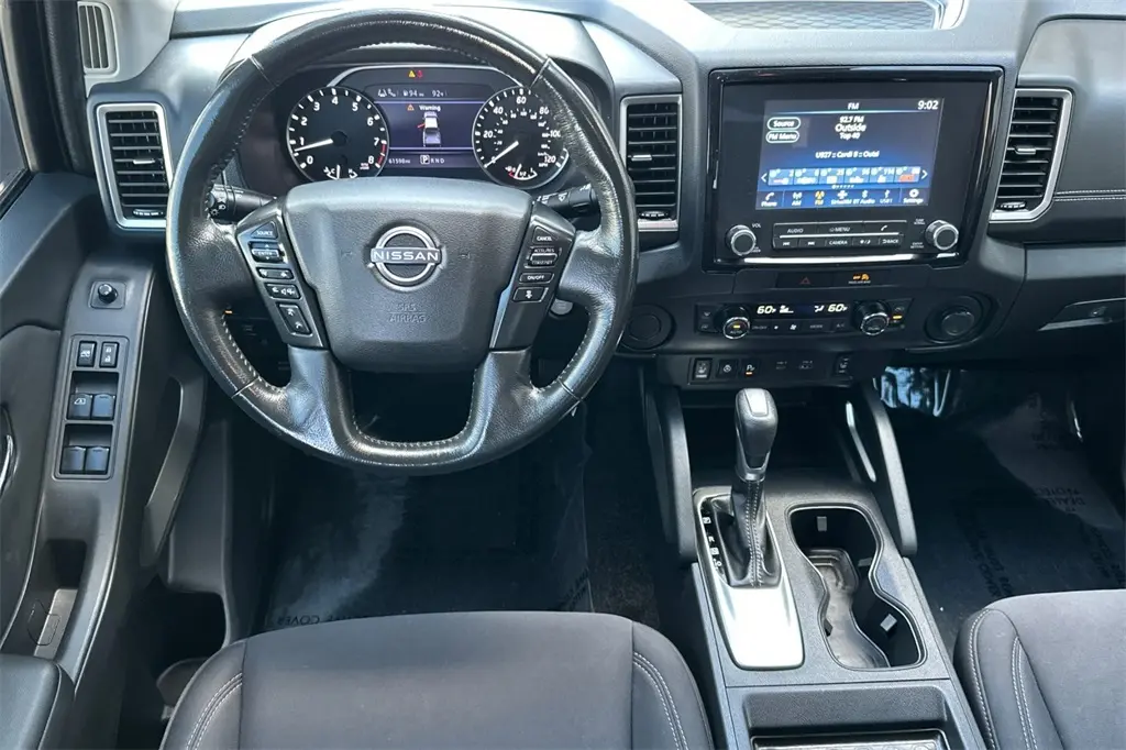 2022 Nissan Frontier SV photo 14