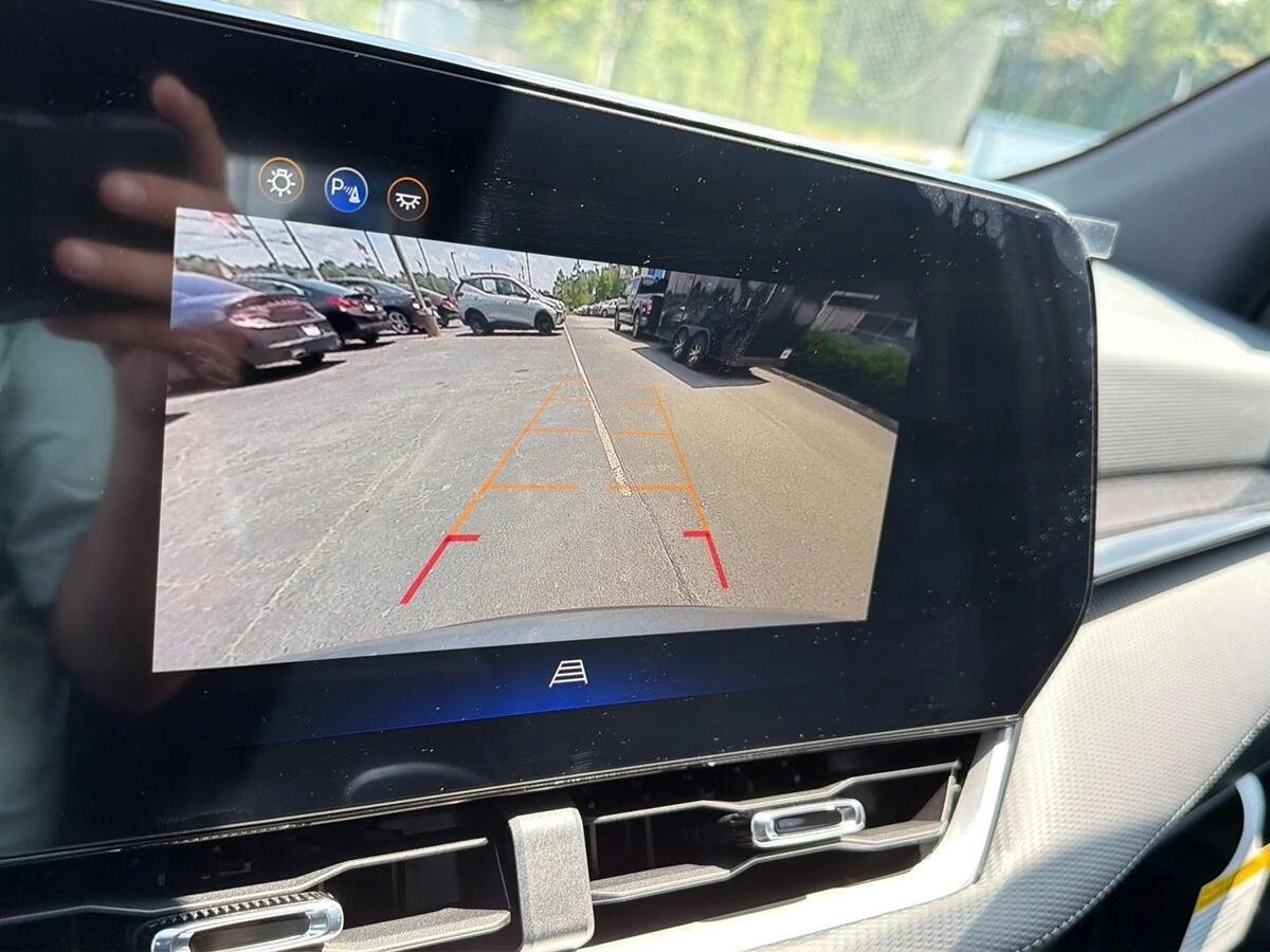 2026 Chevrolet Equinox LT - Photo 25