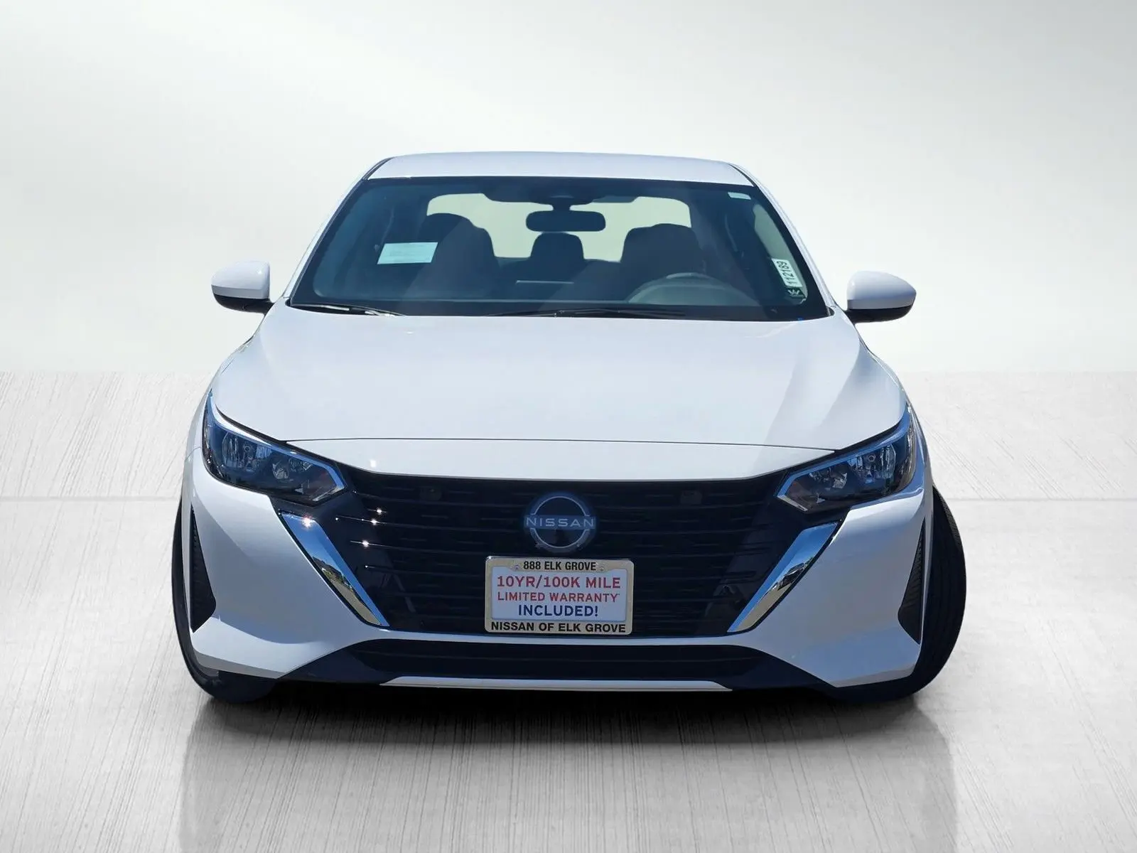 2025 Nissan Sentra SV photo 2