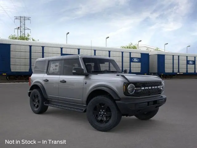 2025 Ford Bronco 4-Door Big Bend's photo