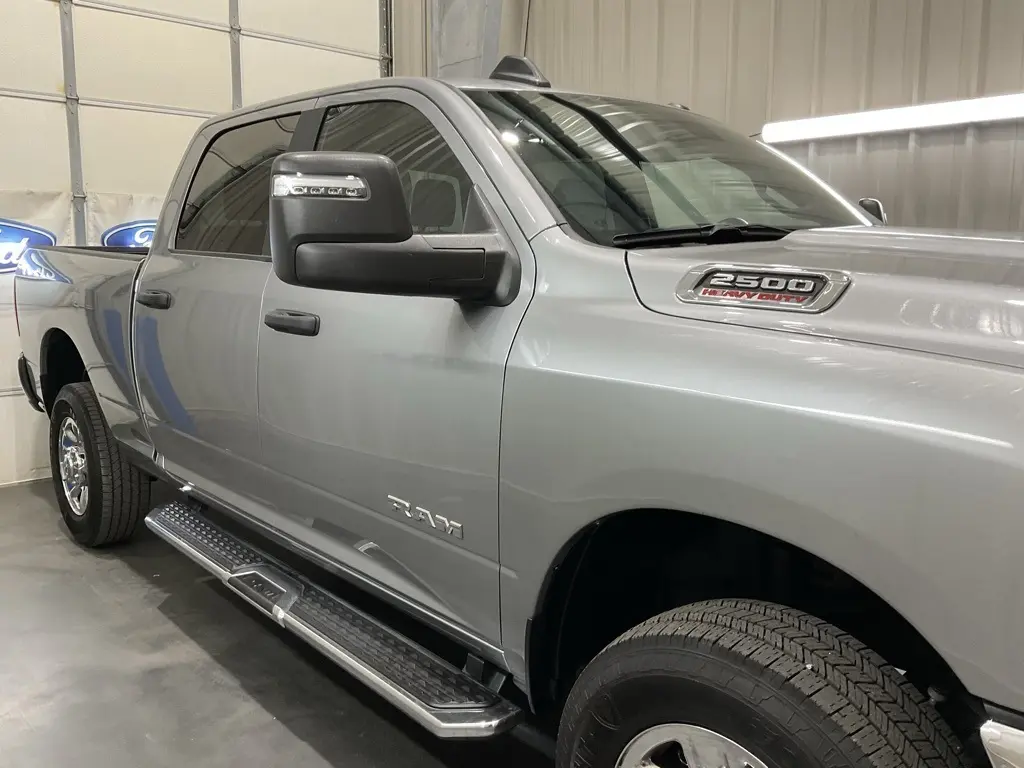 2024 Ram 2500 Big Horn photo 2