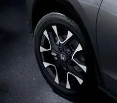 18-inch alloy wheels