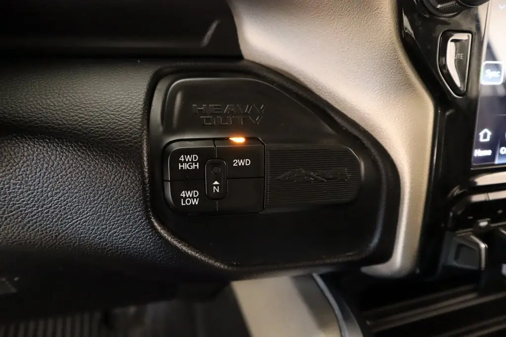 2023 Ram 3500 Laramie photo 8