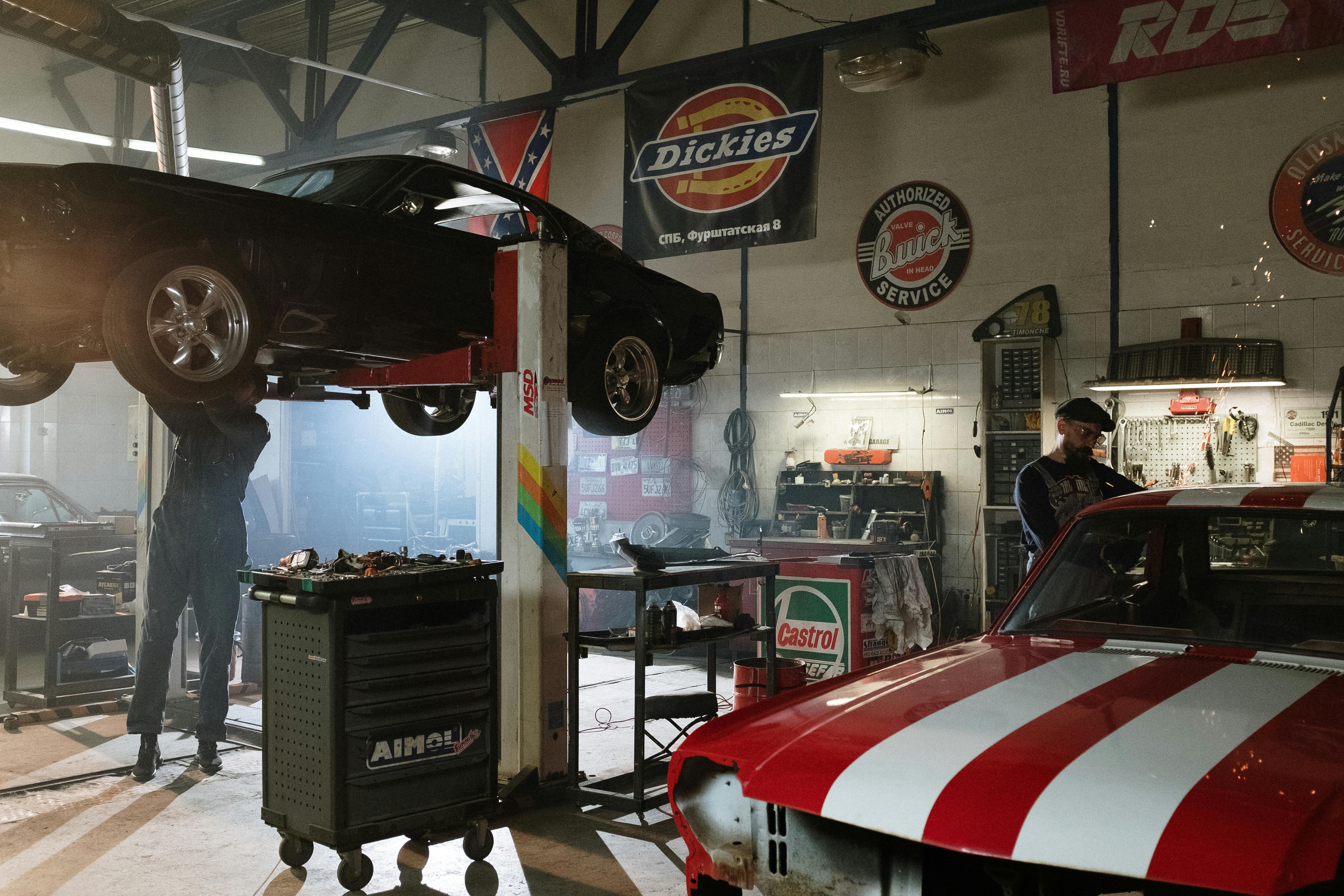 Outlander Sport ES interior with touchscreen and seating