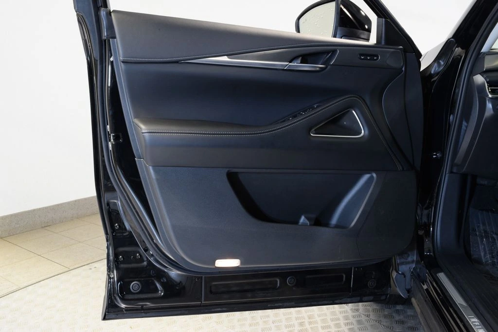 2026 INFINITI QX60 LUXE - Photo 14