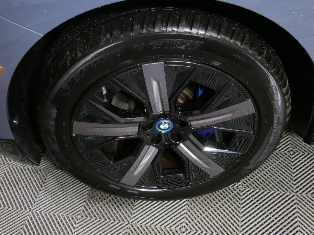 Photo 11