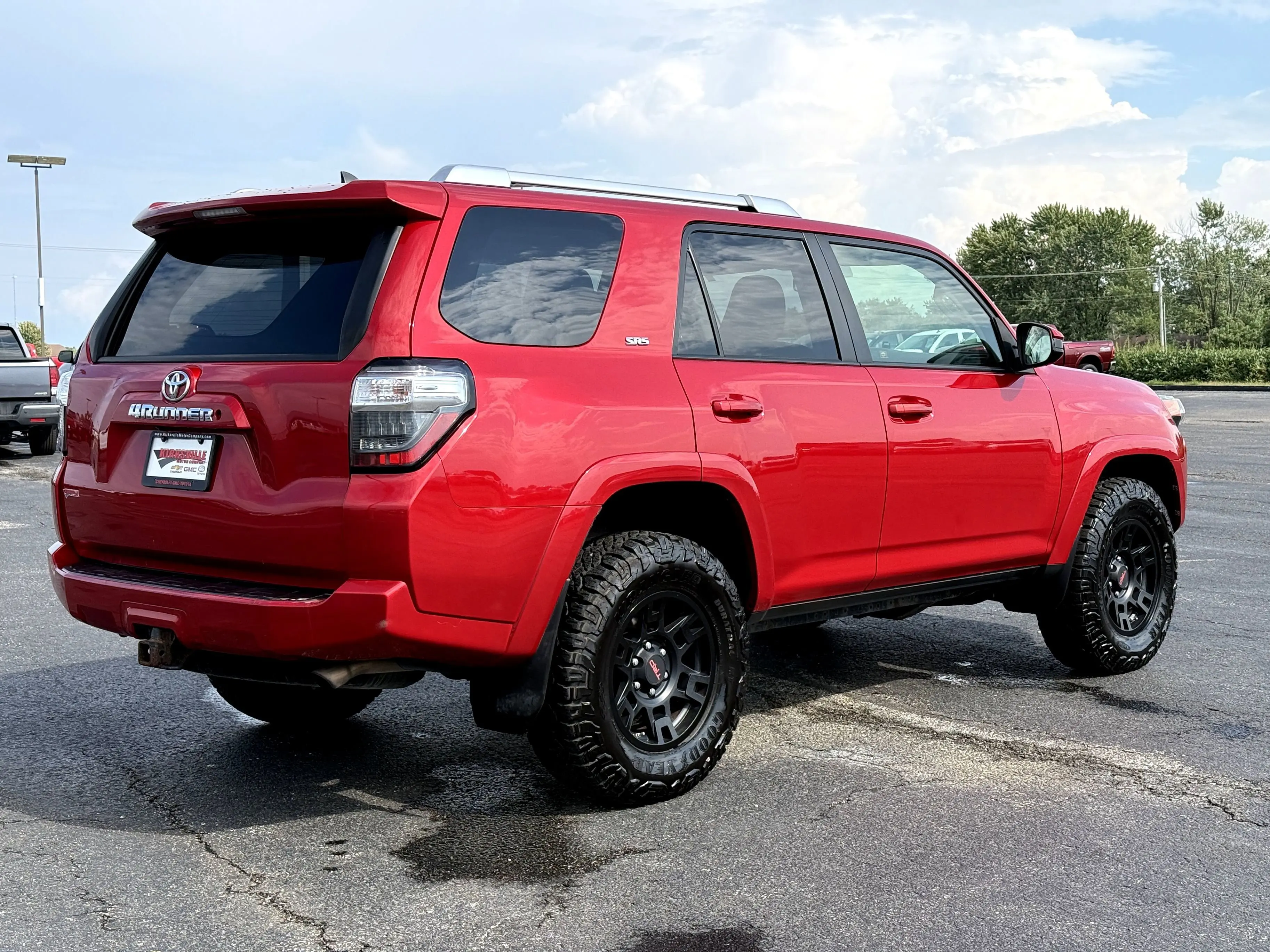 2015 Toyota 4Runner SR5 photo 3