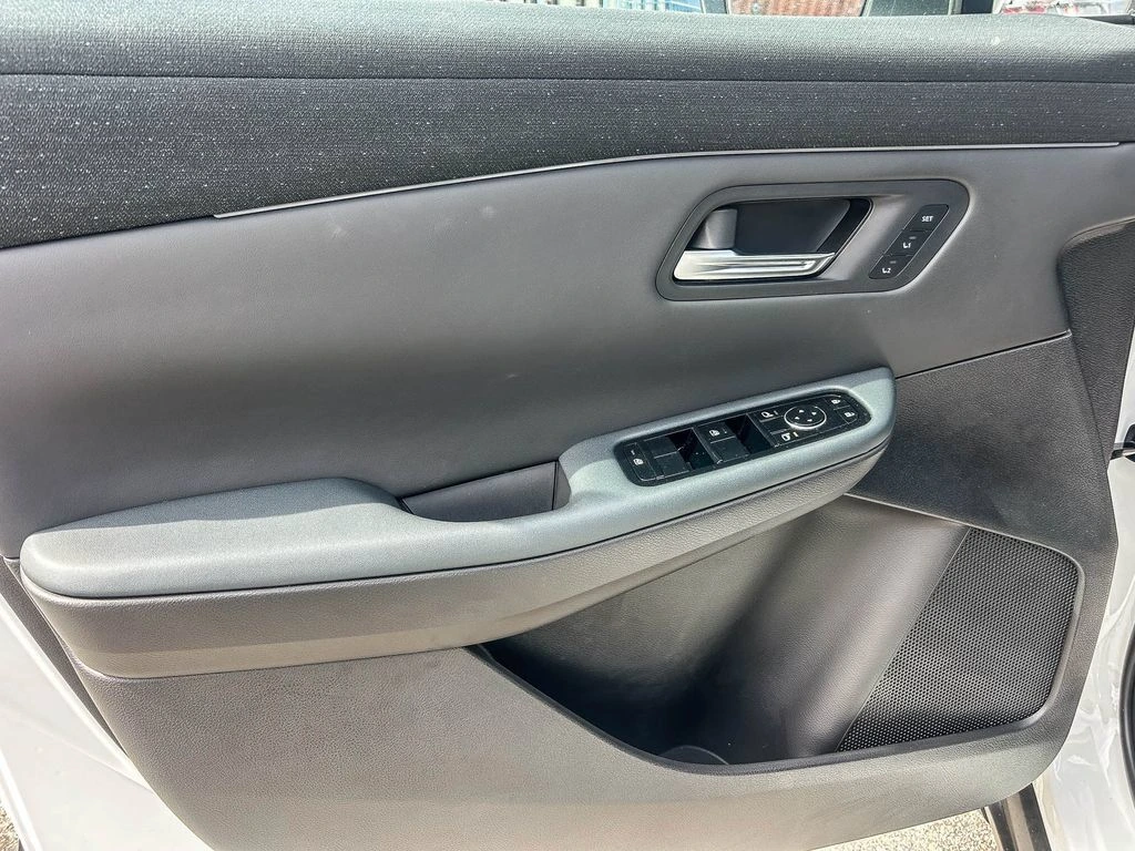 2026 Nissan LEAF Platinum+ - Photo 27