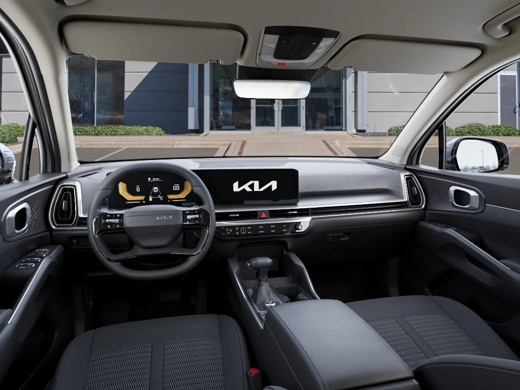 2026 Kia Sorento LX - Photo 17