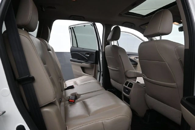 2020 Honda Pilot EX-L - Photo 6