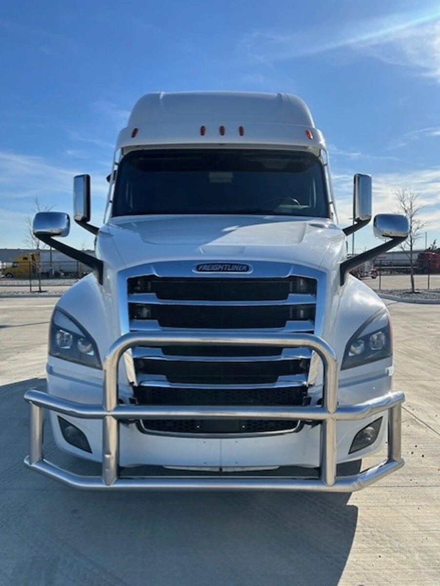 2024 Freightliner Cascadia - image 6