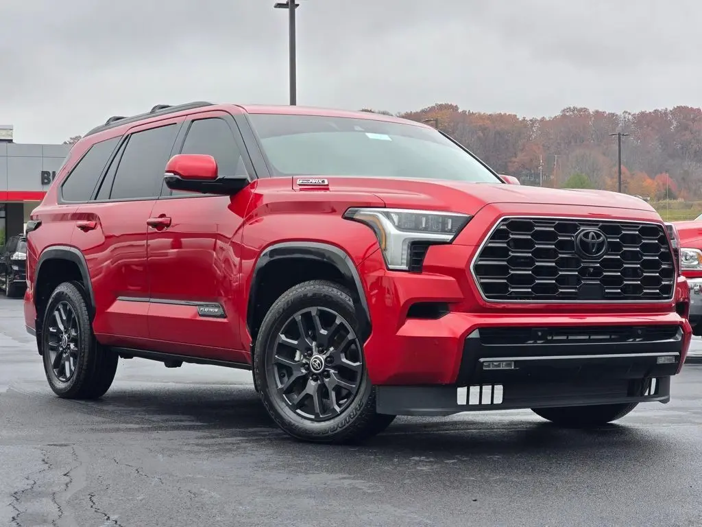 2024 Toyota Sequoia Platinum's photo