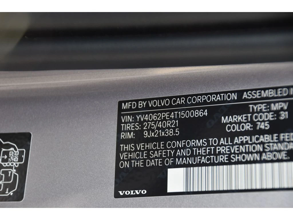 2026 Volvo - image 28