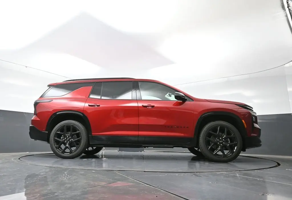 2026 Chevrolet Traverse RS photo 38