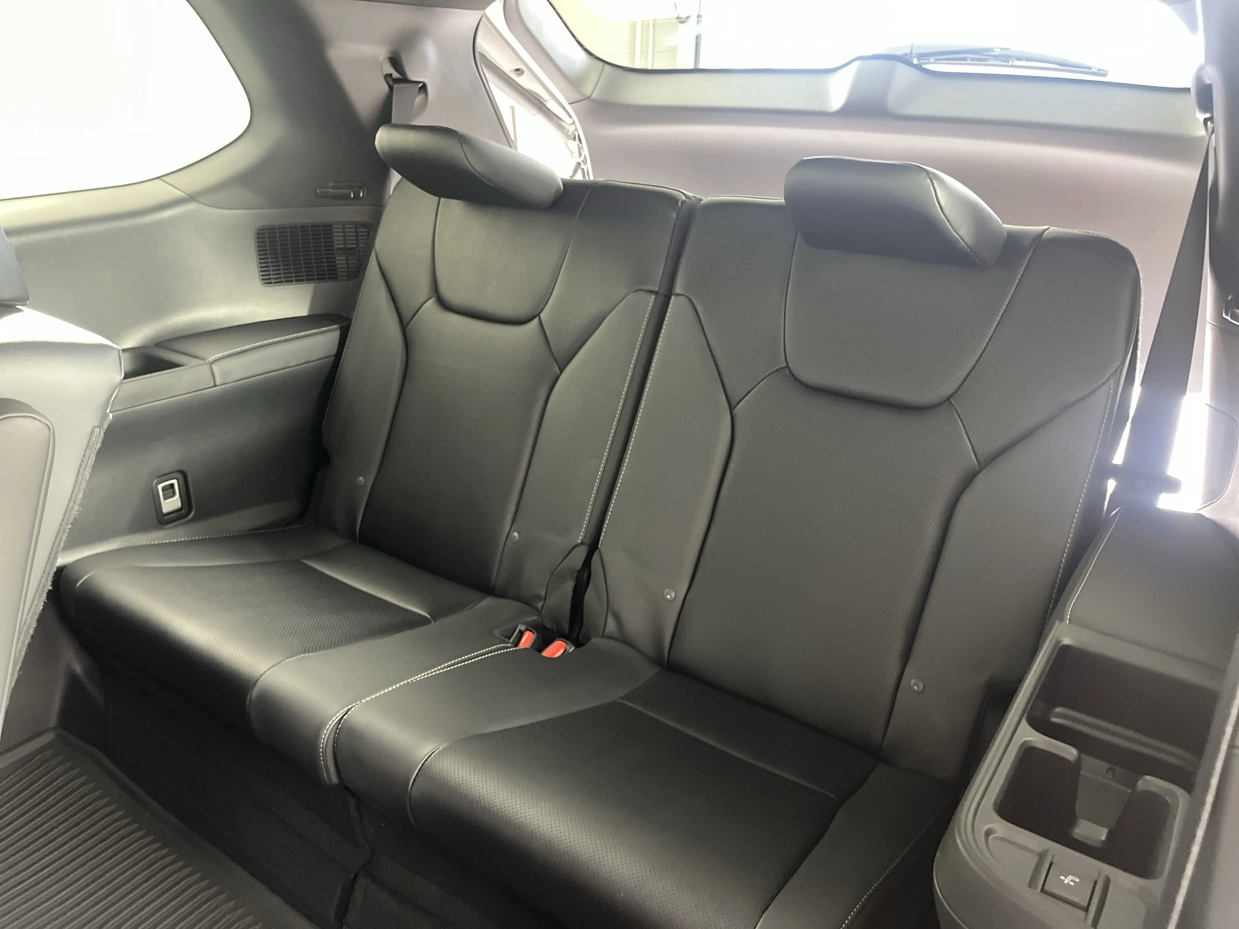 2025 Lexus TX 500h F SPORT Performance Premium photo 8