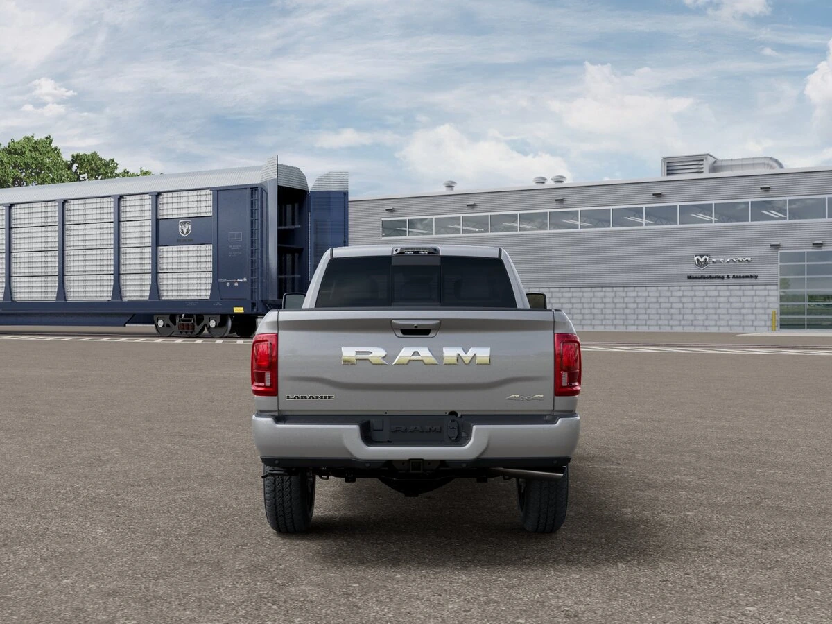 2026 RAM 2500 Laramie - Photo 7