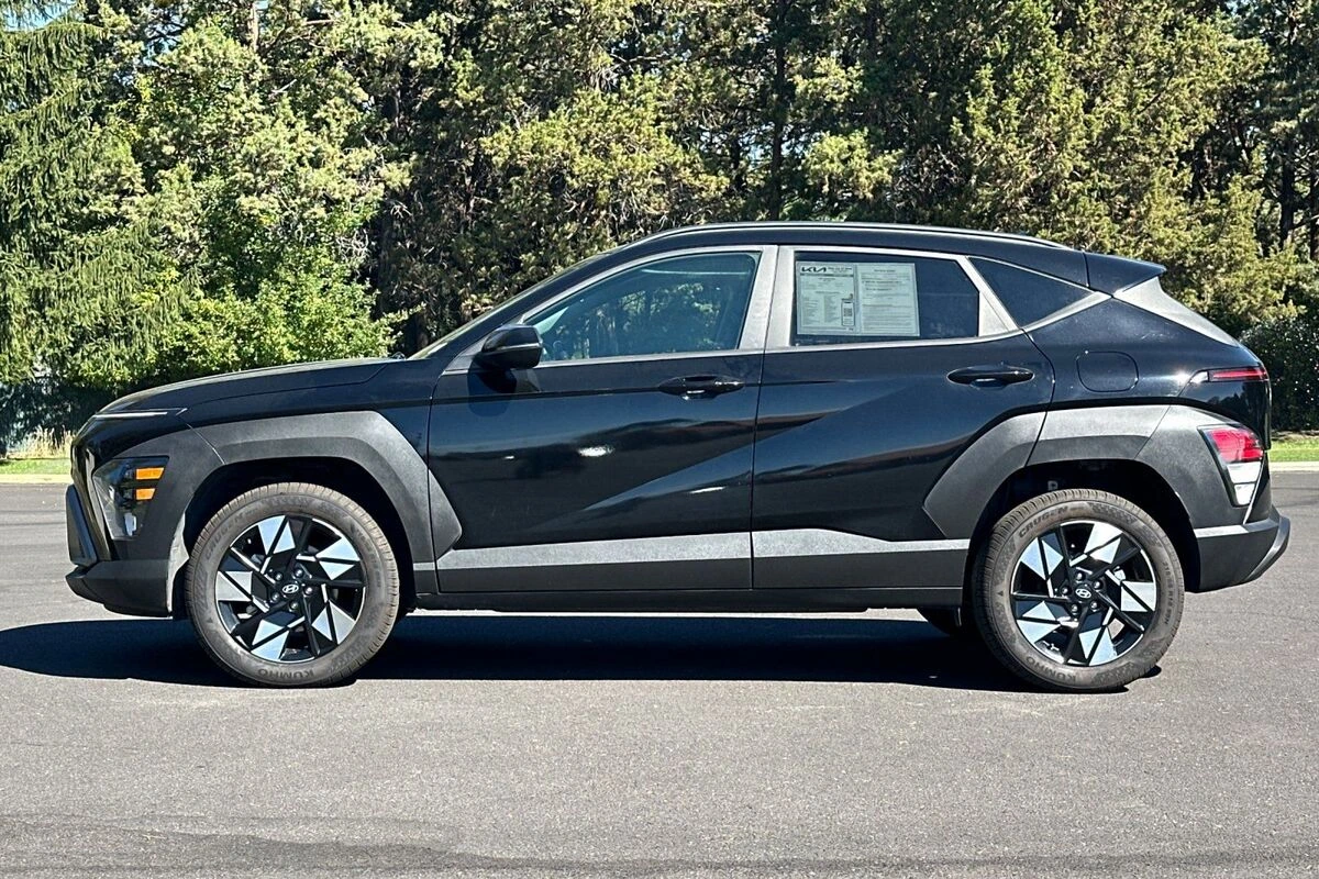 2024 Hyundai Kona SEL - Photo 7