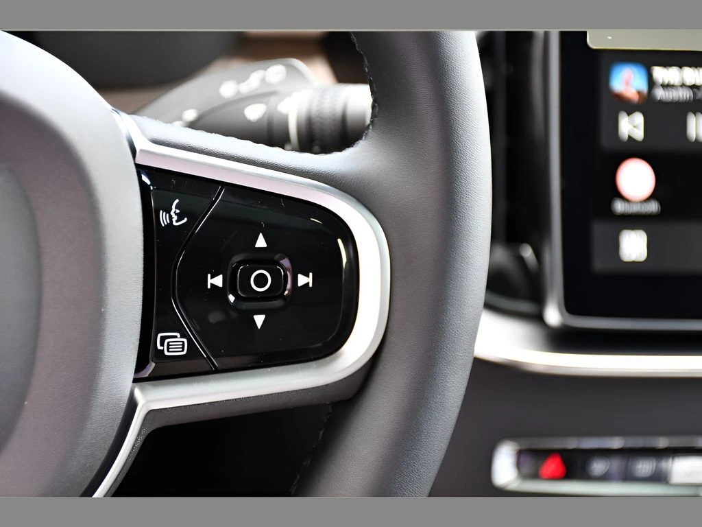 2026 Volvo XC90 Plus - Photo 34
