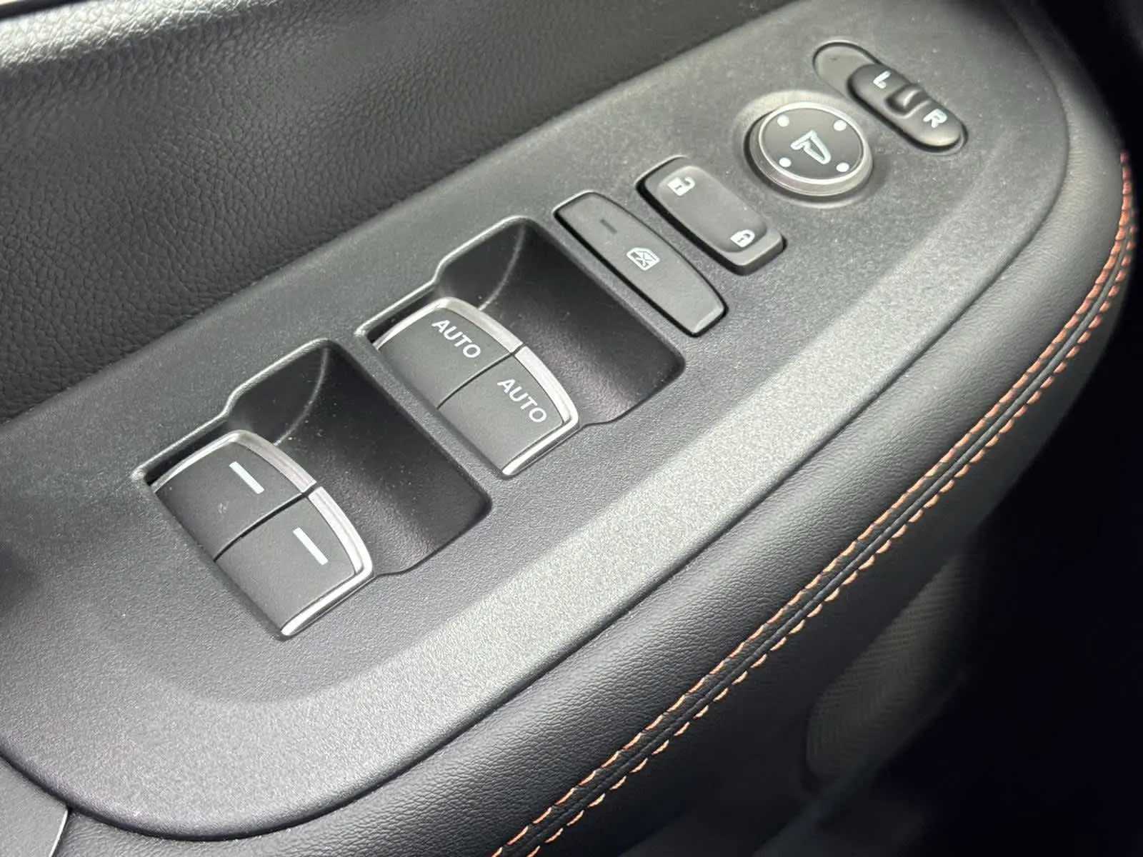 2025 Honda HR-V Sport photo 23