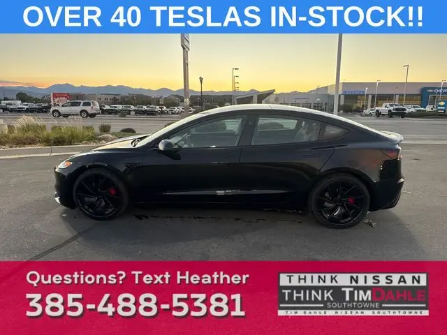 2024 Tesla Model 3 Performance photo 2