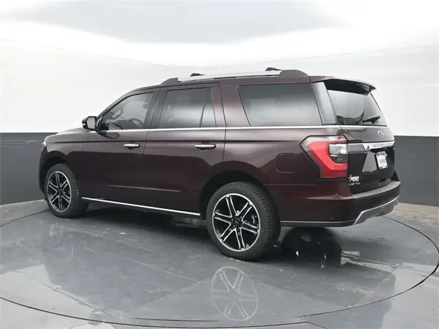 2020 Ford Expedition Limited photo 2