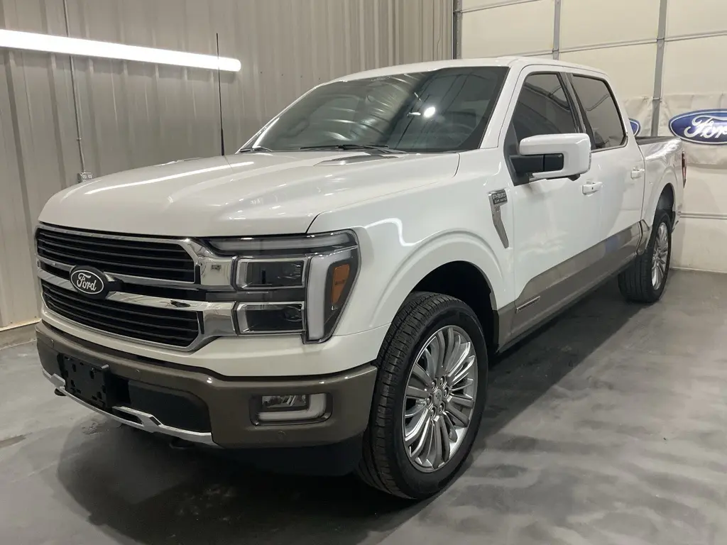 2025 Ford F-150 King Ranch photo 3