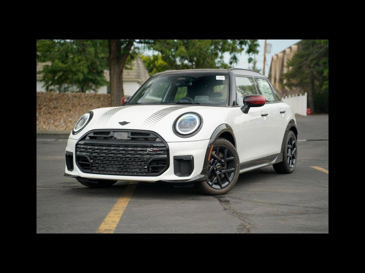 2026 Mini 4 DOOR ICONIC