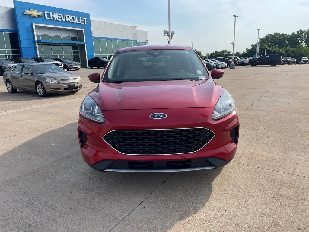 Used 2020 Ford Escape SE with VIN 1FMCU0G6XLUC51080 for sale in Tulsa, OK