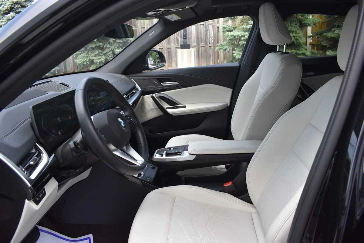2026 BMW X2 28i - Photo 14