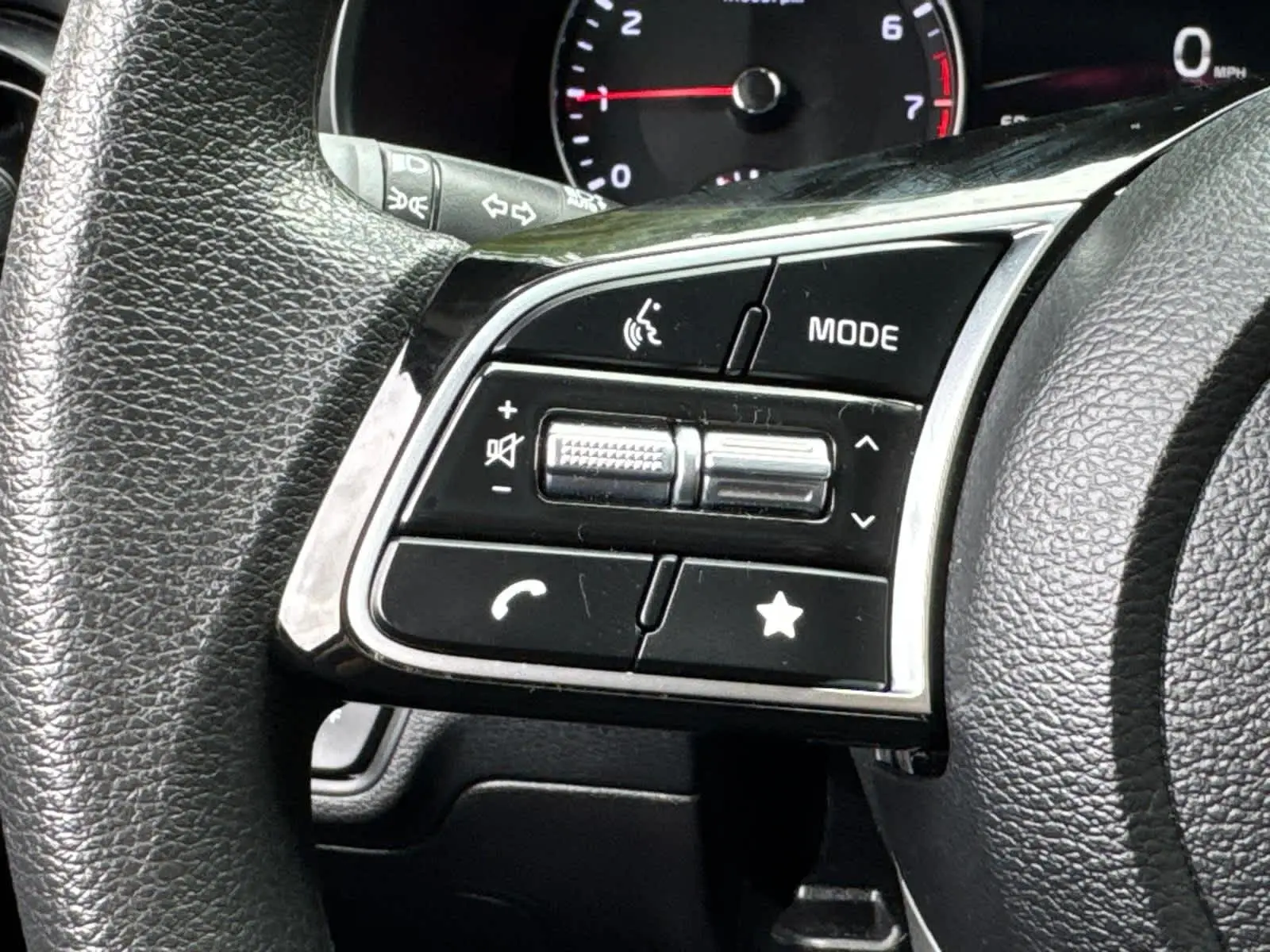 2024 Kia Forte LXS photo 21