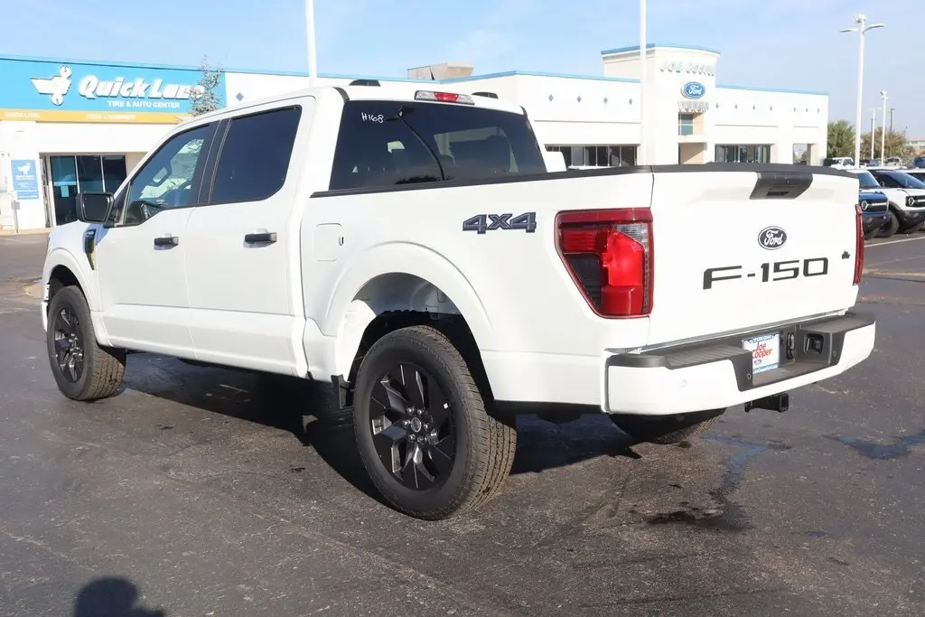 2025 Ford F-150 STX photo 13