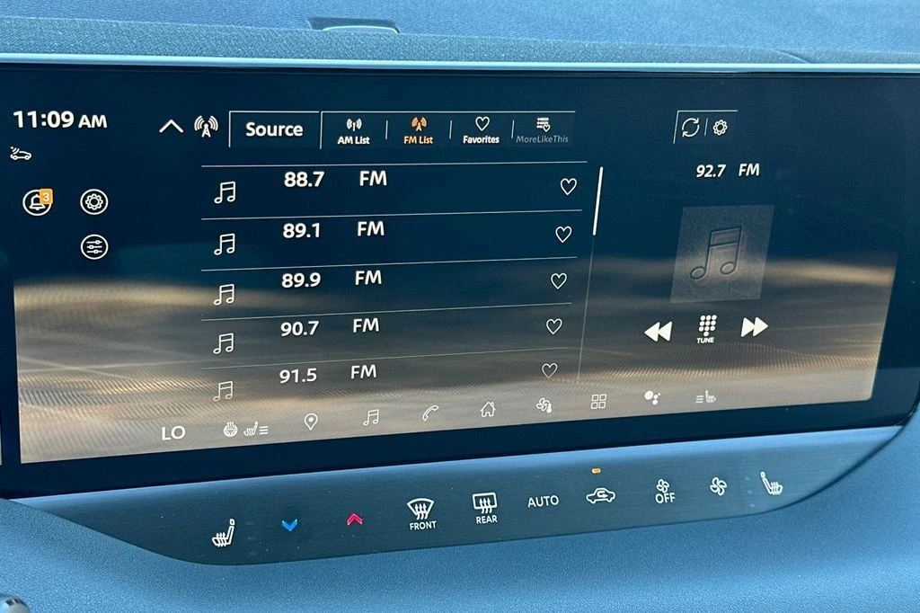2026 Nissan LEAF Platinum+ - Photo 18