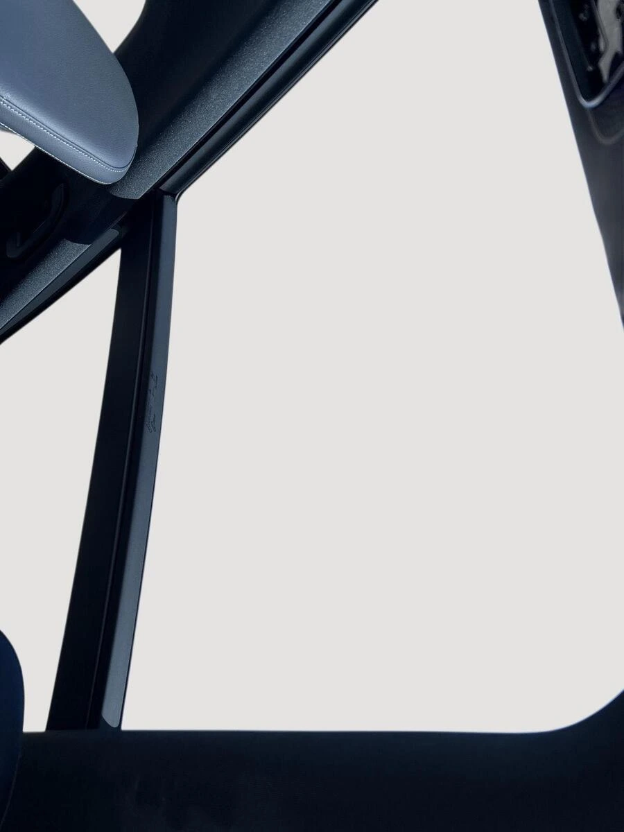 2026 Mercedes-Benz GLC 23