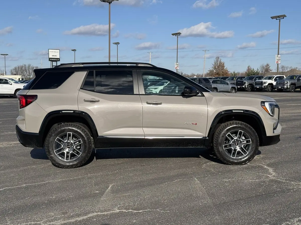 2026 Gmc Terrain AT4 photo 2