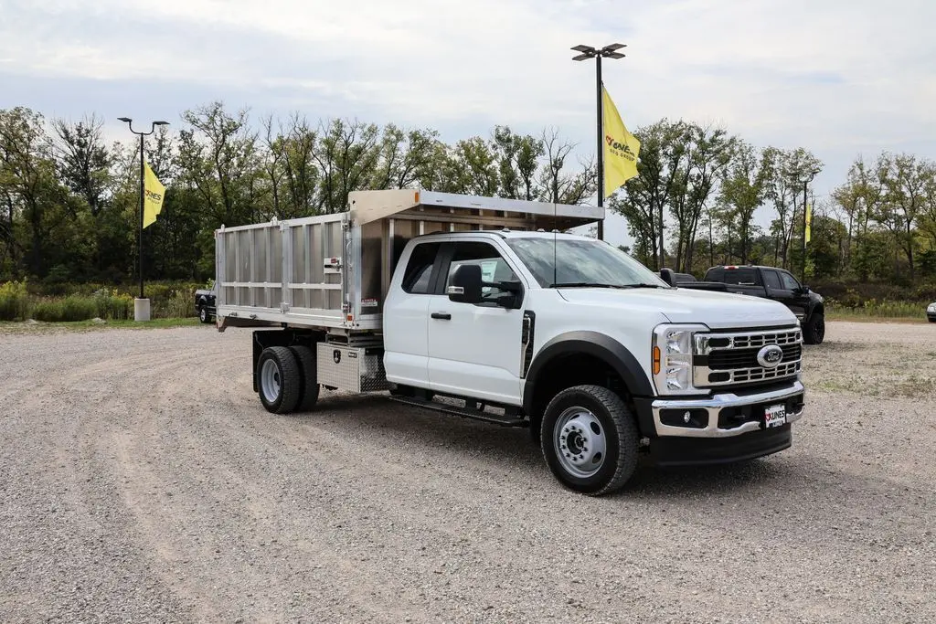 2025 Ford F-450 XL photo 6