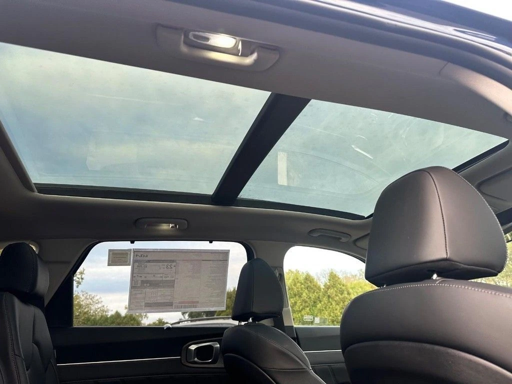 2026 Kia Sorento X-Line SX - Photo 8