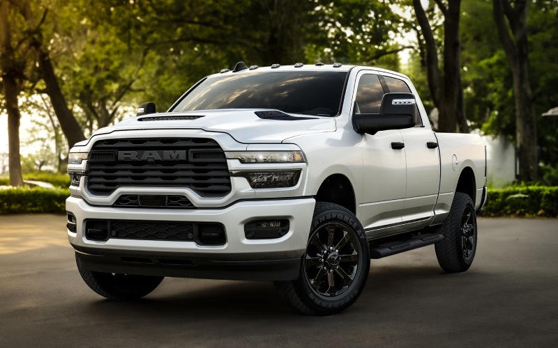 Is the 2026 Ram 2500 Better for Towing Than the 2026 Chevrolet Silverado 2500 HD for Norman, OK Drivers?