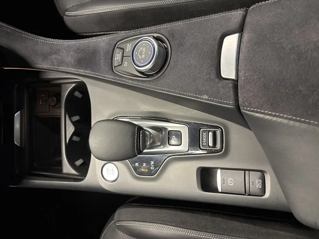 2019 Infiniti QX50 Essential AWD photo 16