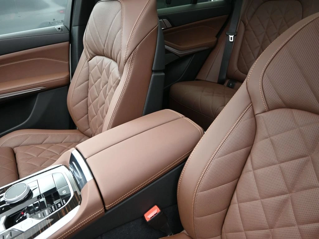 2026 BMW X5 40i - Photo 14