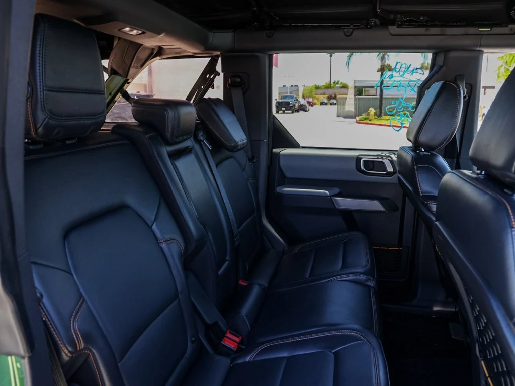 2023 Ford Bronco 4-Door Badlands - Photo 17