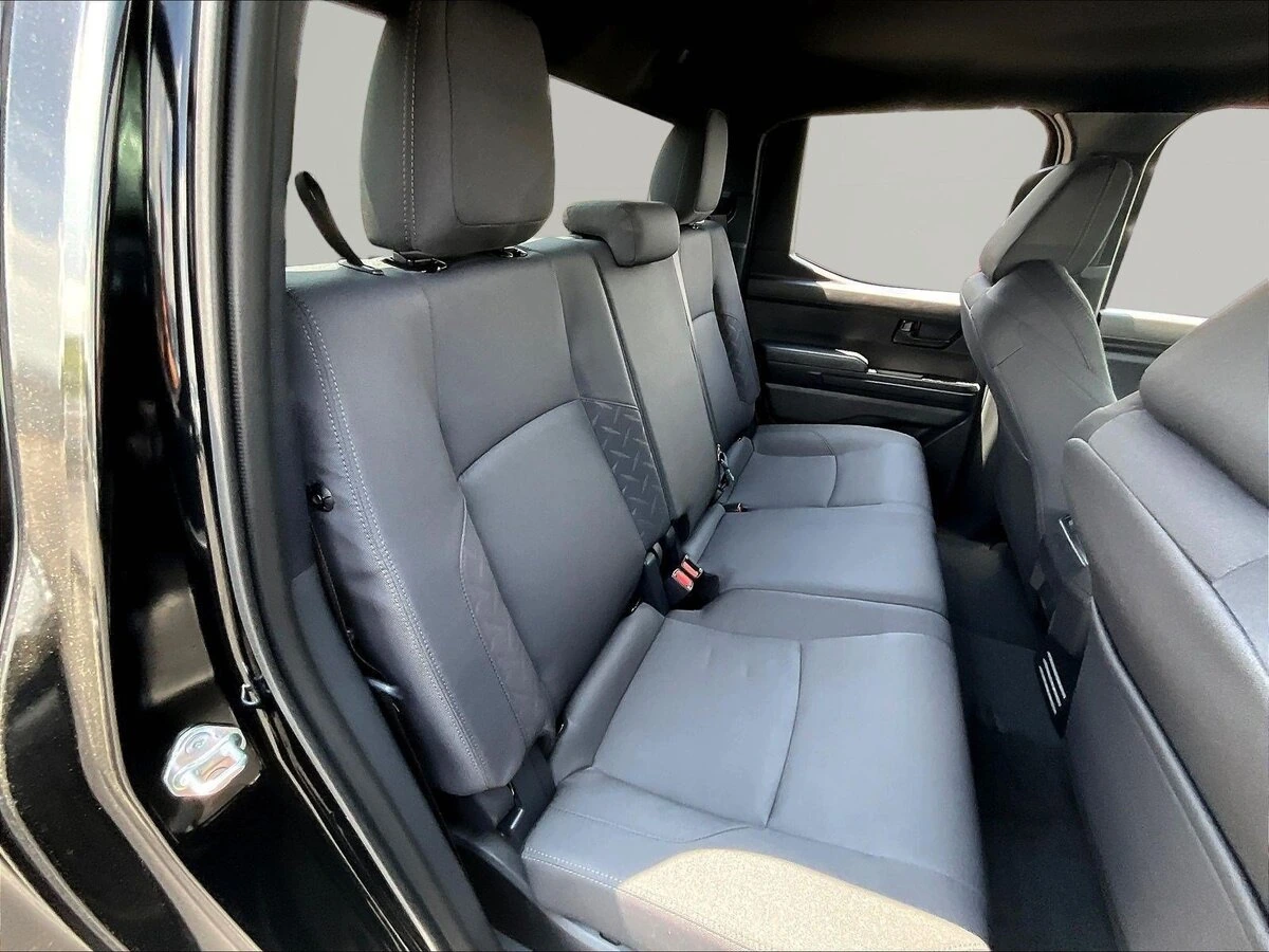 2026 Toyota Tacoma SR5 - Photo 19