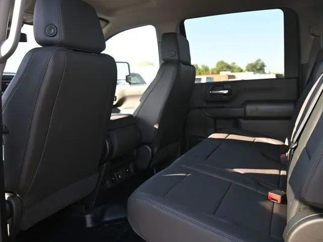 2025 Chevrolet Silverado 3500HD Work Truck photo 12