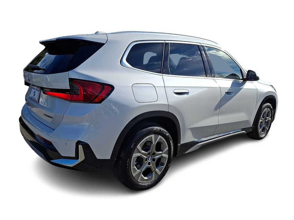 2026 BMW X1 28i - Photo 6