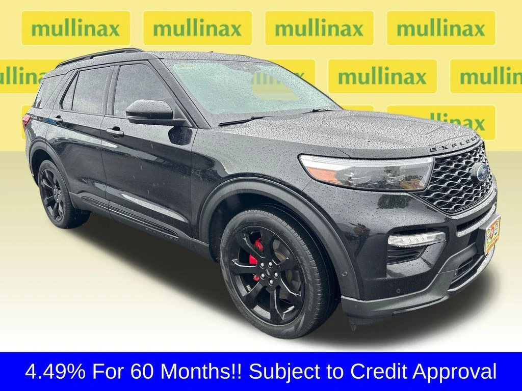 2022 Ford Explorer ST 4WD's photo