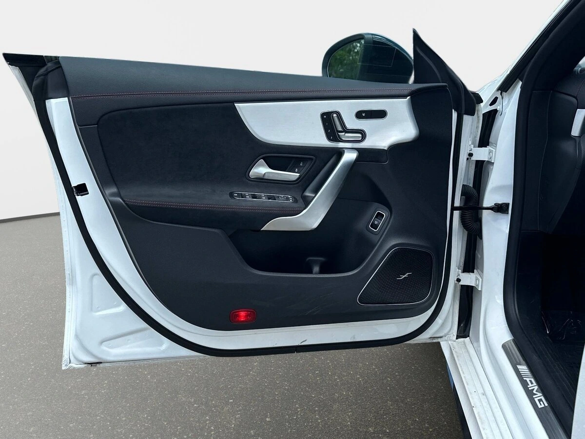 2024 Mercedes-Benz CLA AMG CLA35 - Photo 14