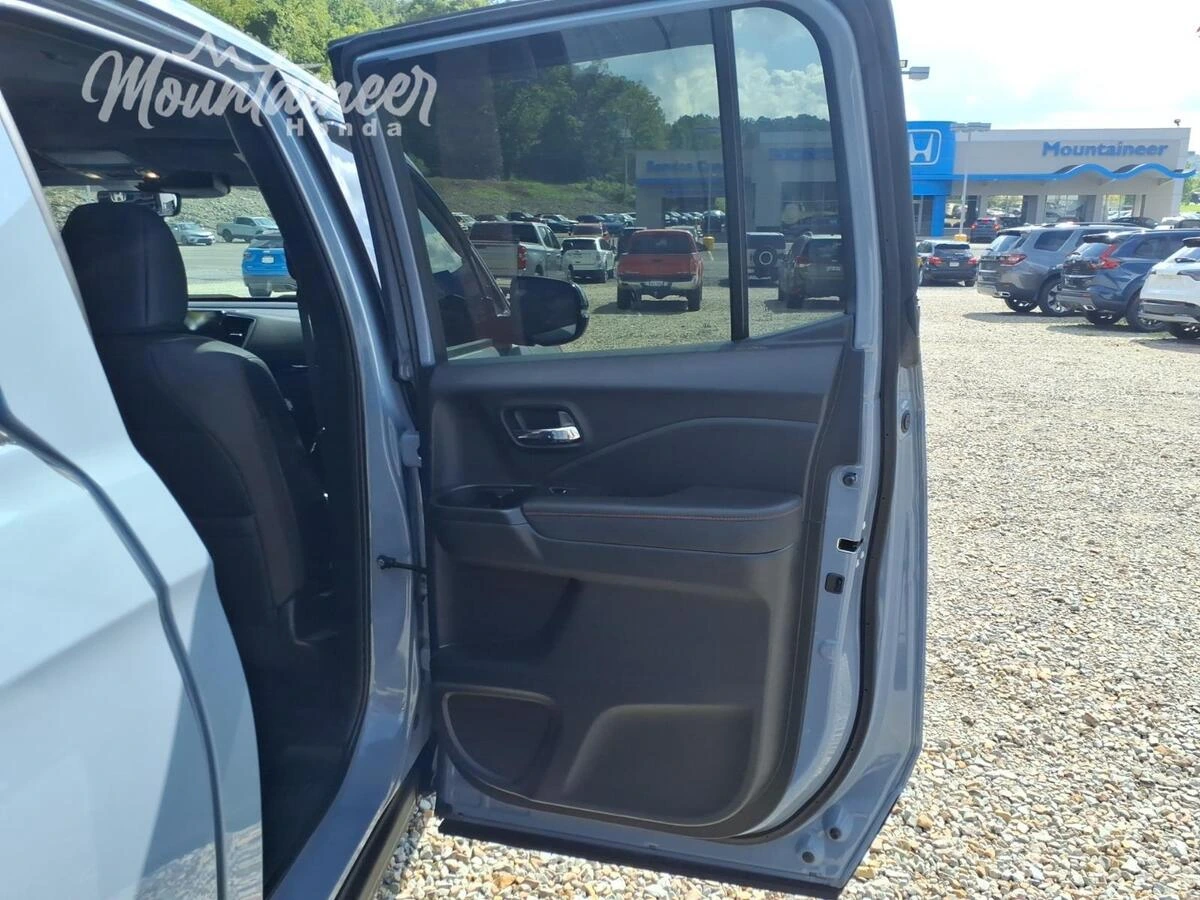 2024 Honda Ridgeline Black Edition - Photo 20
