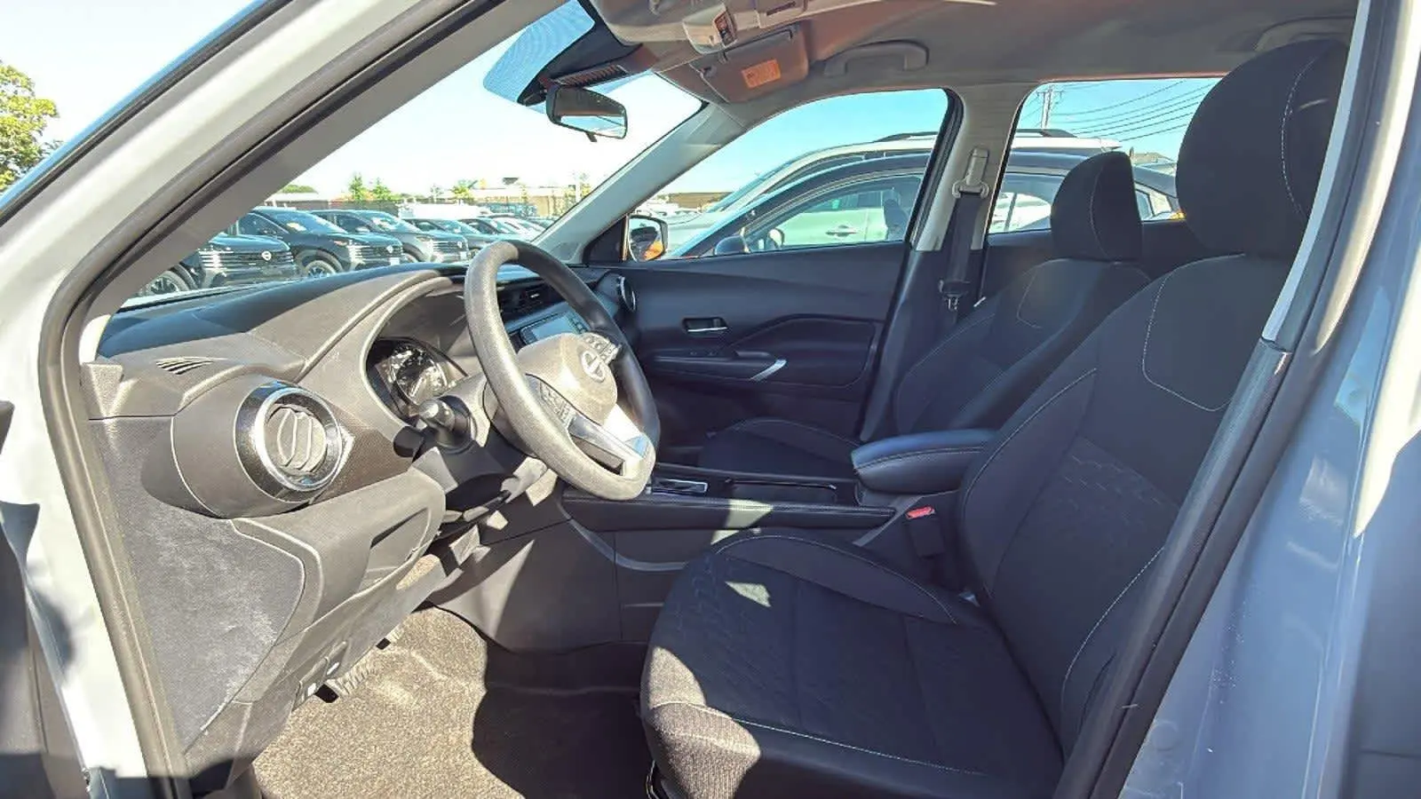 2024 Nissan Kicks SV photo 16