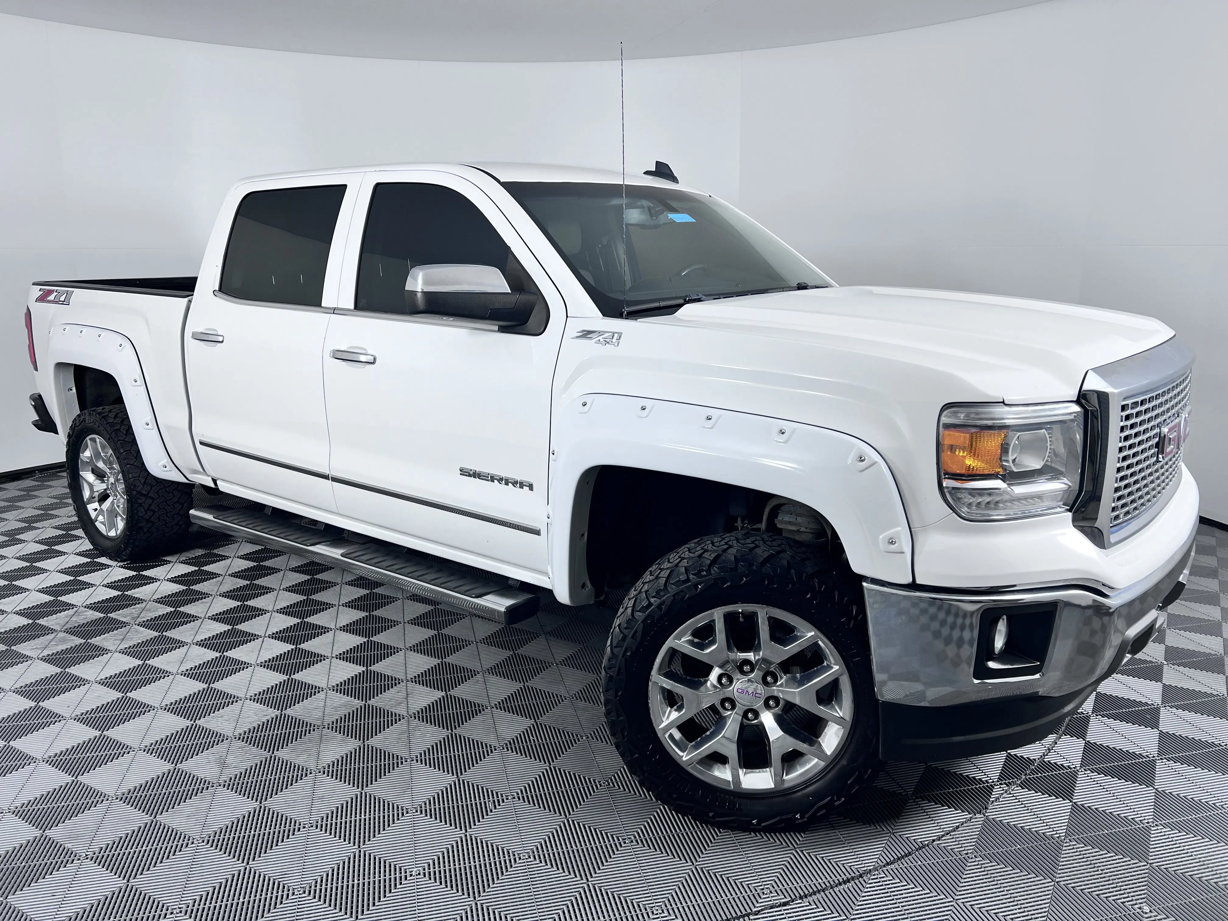 Used 2015 GMC Sierra 1500 SLT with VIN 3GTU2VEC5FG495666 for sale in Farmington, UT